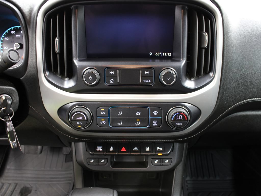 Used 2020 GMC Canyon SLE w/ Driver Alert Package AWD/4WD image 16