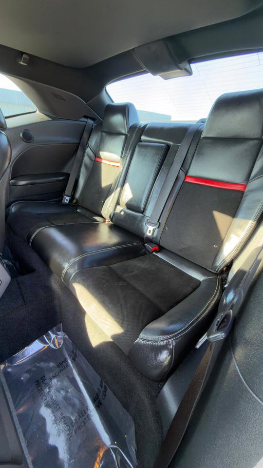 Used 2014 Dodge Challenger SRT8 w/ Harman/Kardon Audio Group image 46