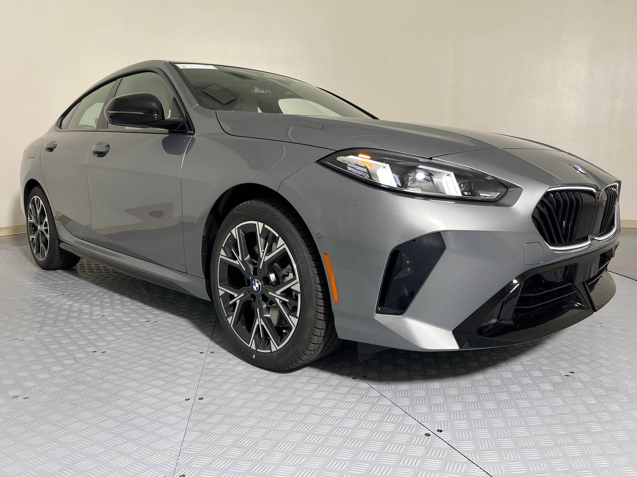 Used 2026 BMW 228i xDrive w/ Technology Package image 7