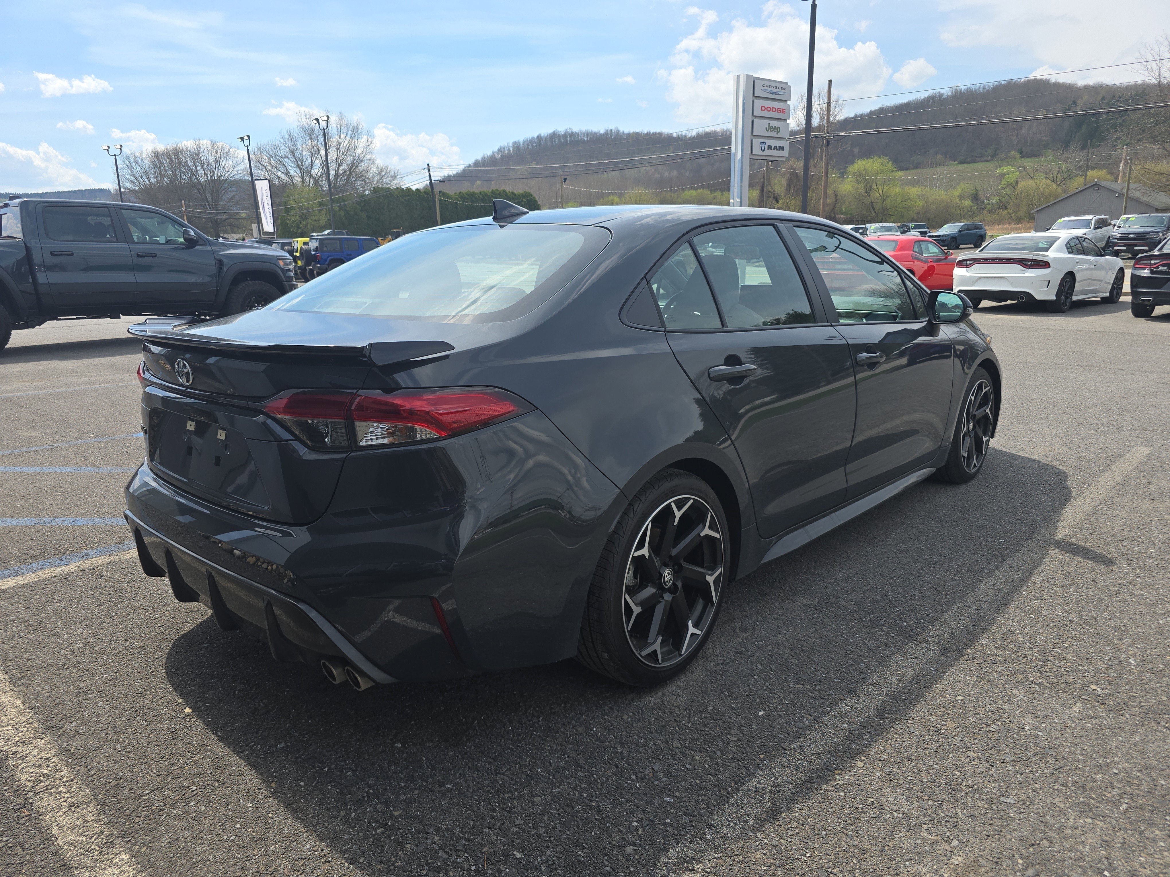 Used 2025 Toyota Corolla FX w/ Convenience Package image 3