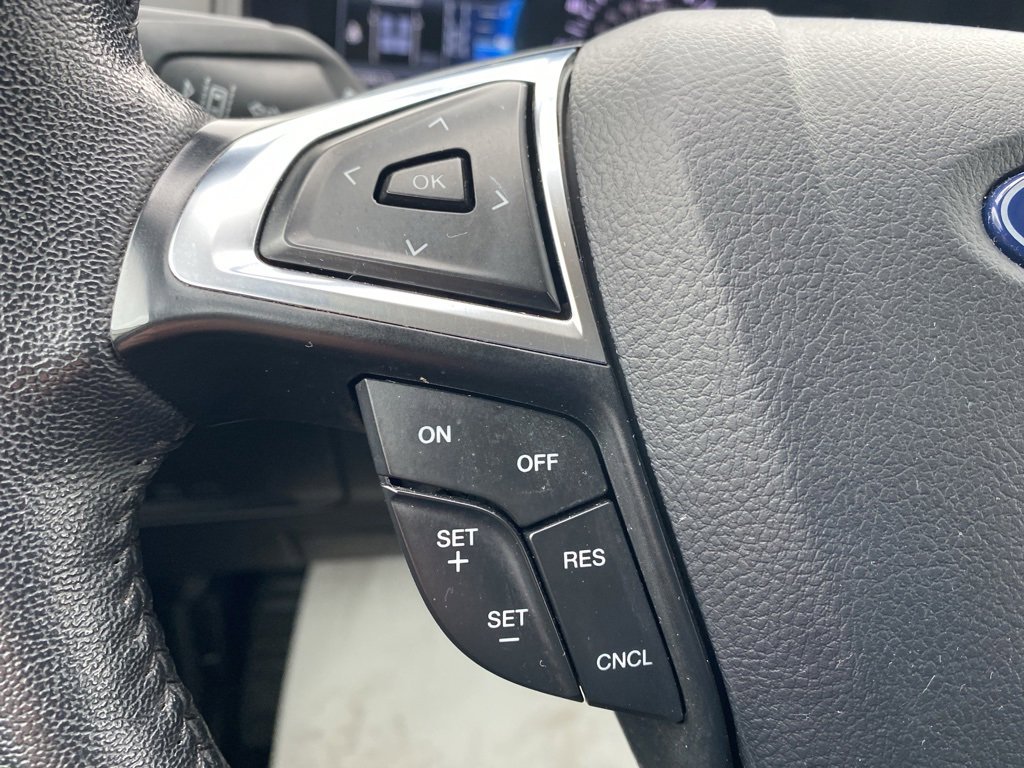 Used 2024 Ford Edge SEL image 26