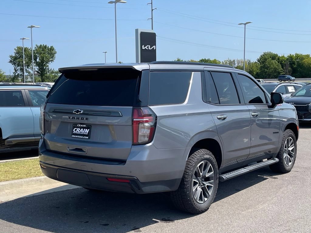 Used 2021 Chevrolet Tahoe Z71 w/ Luxury Package AWD/4WD image 8