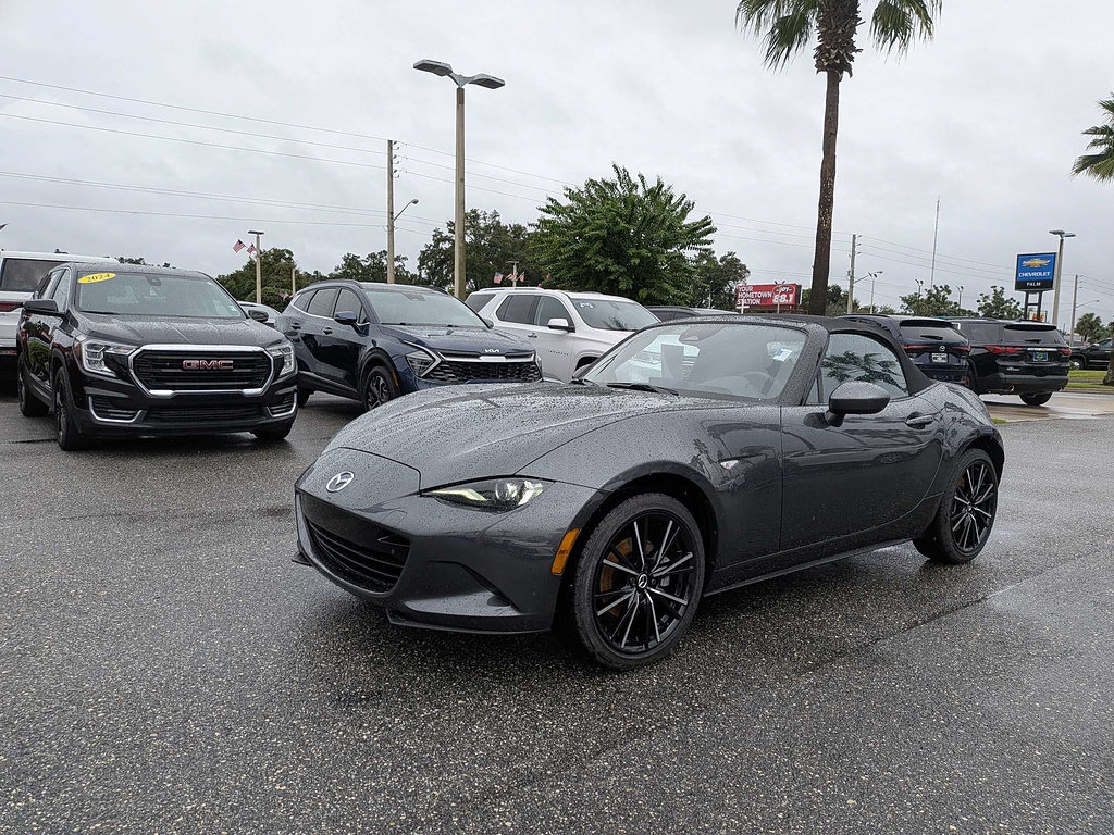 Used 2026 MAZDA MX-5 Miata Grand Touring RWD image 7