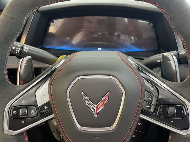 New 2027 Chevrolet Corvette Z06 w/ Stealth Interior Trim Package RWD image 16