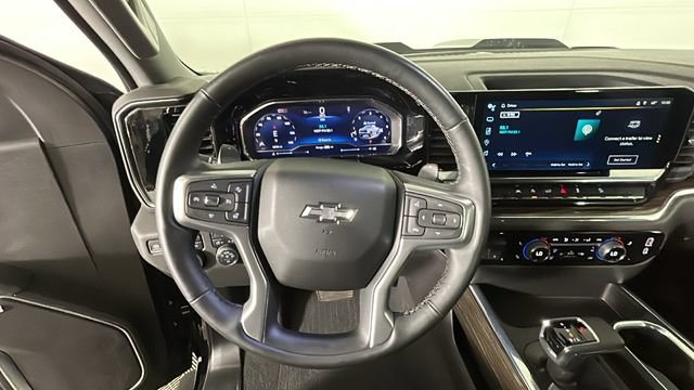 Used 2024 Chevrolet Silverado 1500 LT Trail Boss AWD/4WD image 14