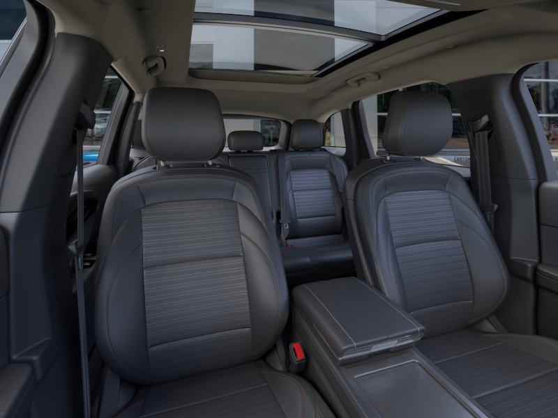 New 2026 Lincoln Nautilus Reserve w/ Jet Appearance Package image 10