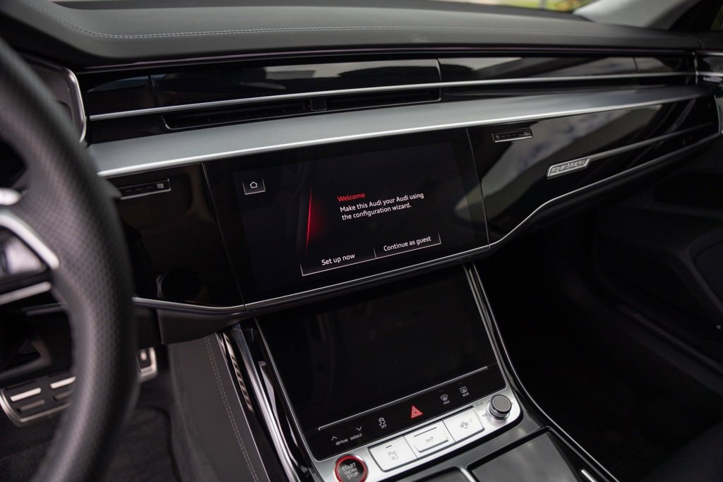 Used 2023 Audi S8 image 13