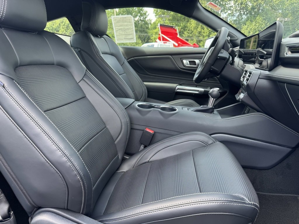 New 2025 Ford Mustang GT Premium image 17