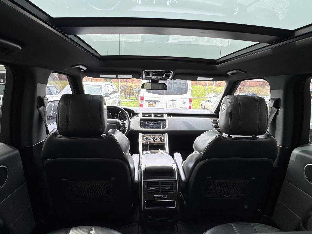 Used 2015 Land Rover Range Rover Sport HSE image 22