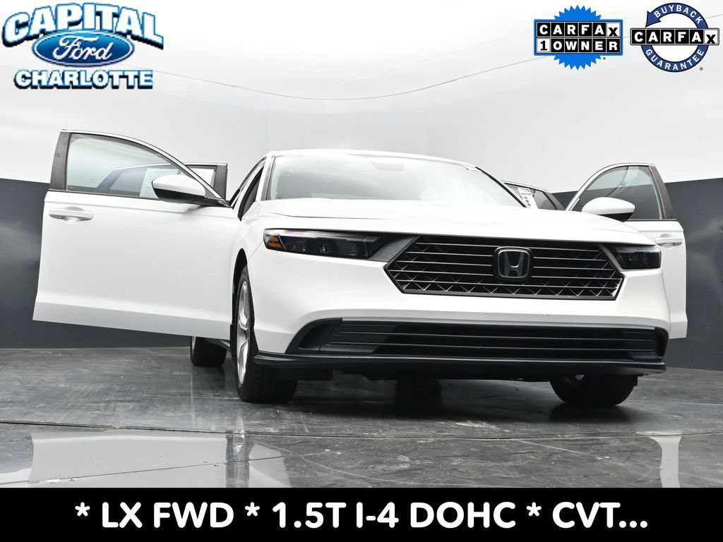 Used 2023 Honda Accord LX image 37