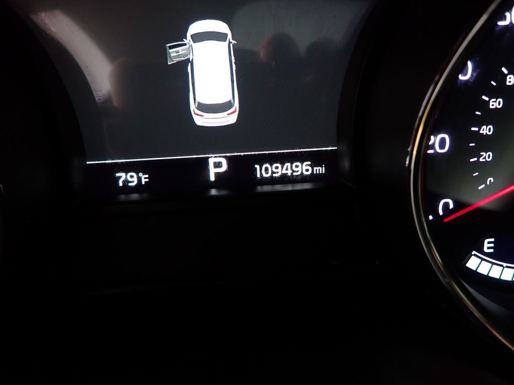 Used 2021 Kia Sedona SX FWD image 27