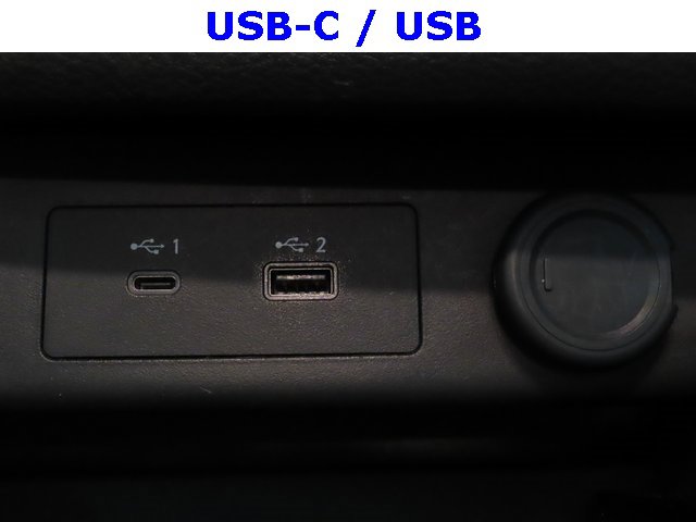 Used 2023 Nissan Rogue S image 9