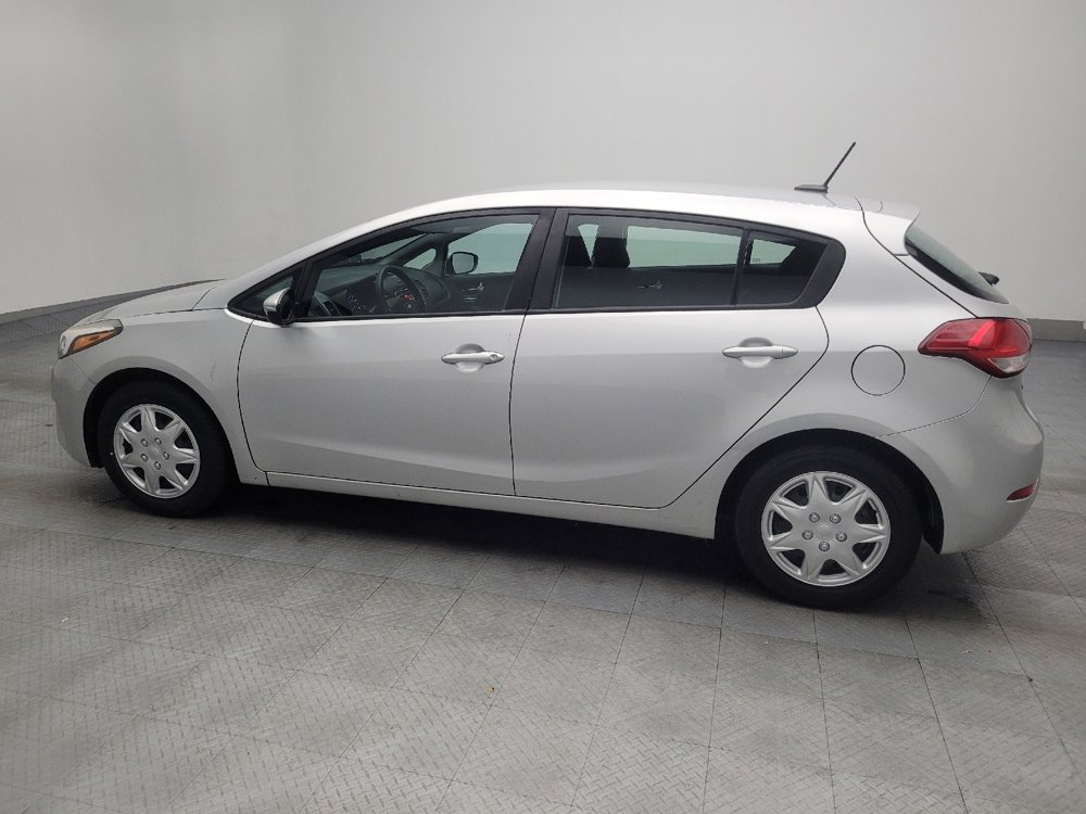 Used 2017 Kia Forte LX image 3