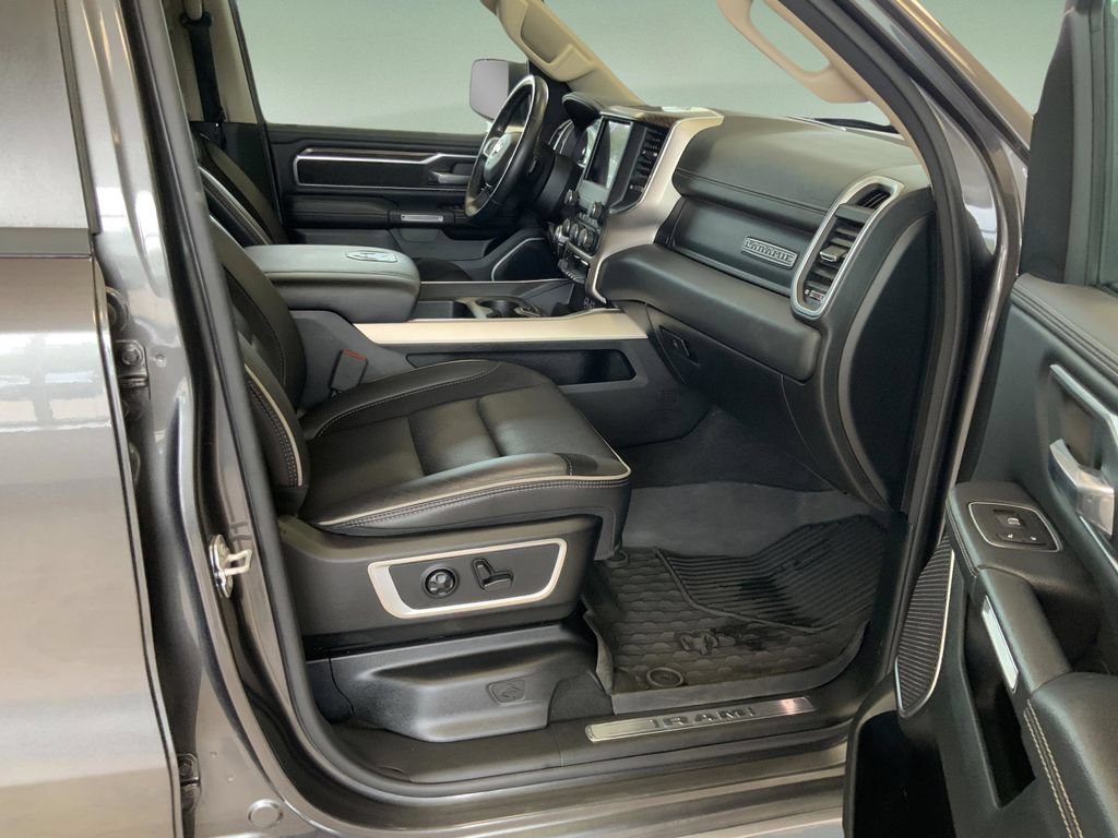 Used 2020 RAM 1500 Laramie AWD/4WD image 31