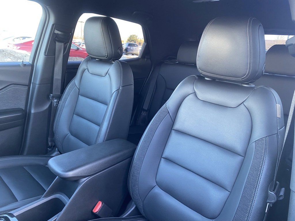Used 2023 Chevrolet TrailBlazer ACTIV image 12