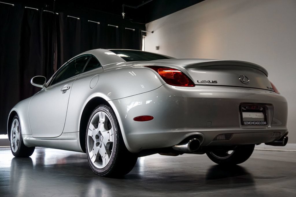 Used 2004 Lexus SC 430 Convertible RWD image 22