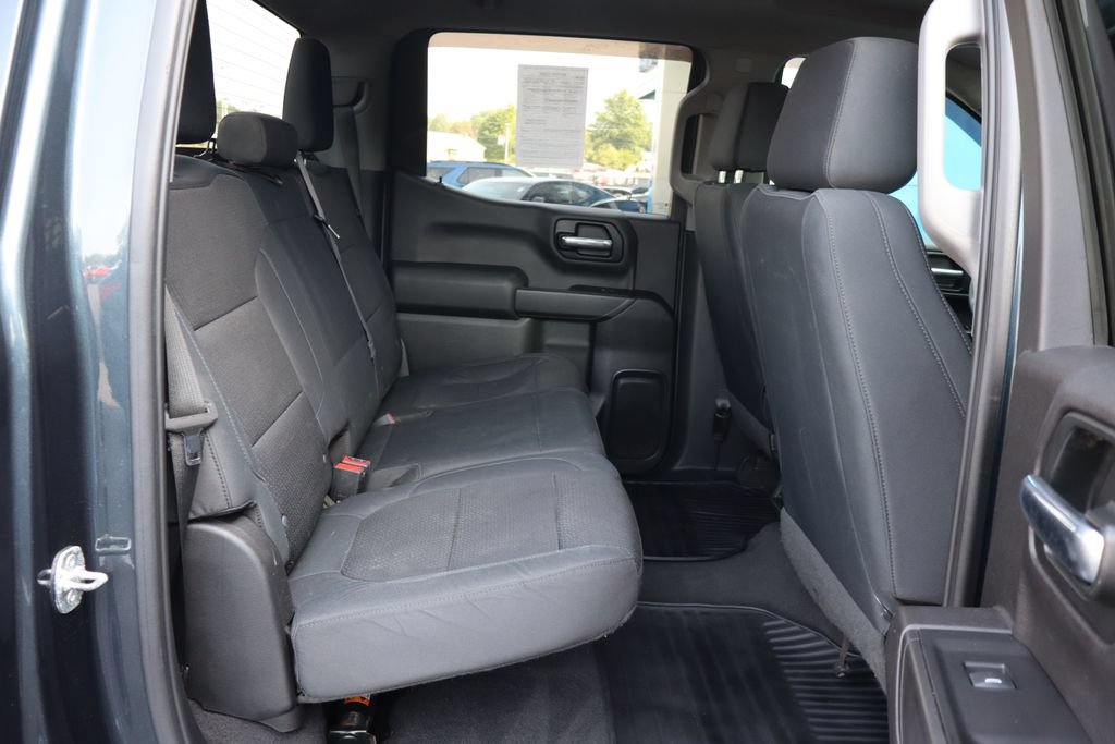 Used 2019 Chevrolet Silverado 1500 Custom Trail Boss w/ Custom Convenience Package AWD/4WD image 16