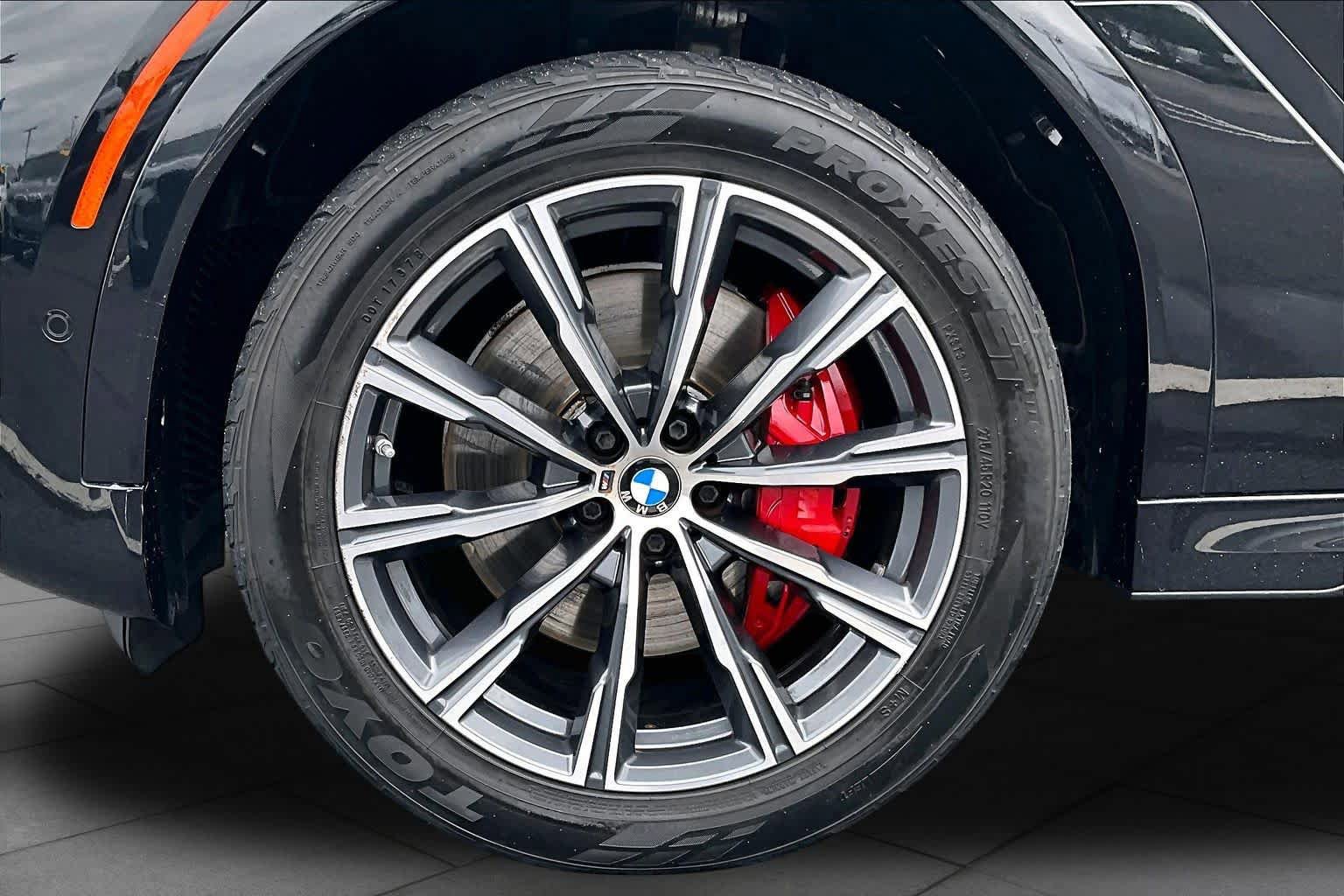 Used 2021 BMW X6 sDrive40i w/ M Sport Package RWD image 10