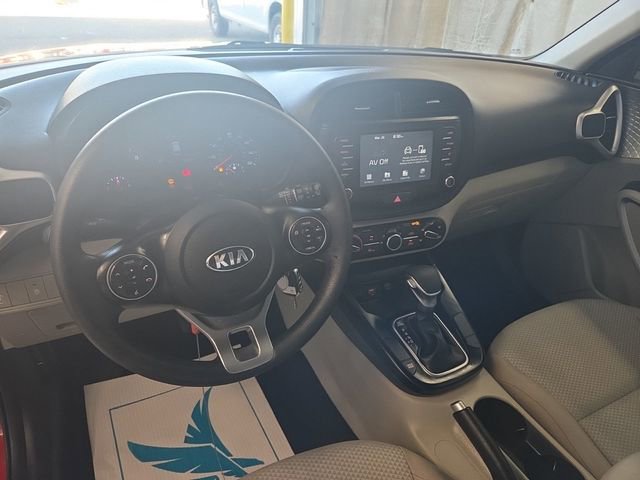 Used 2020 Kia Soul LX FWD image 6