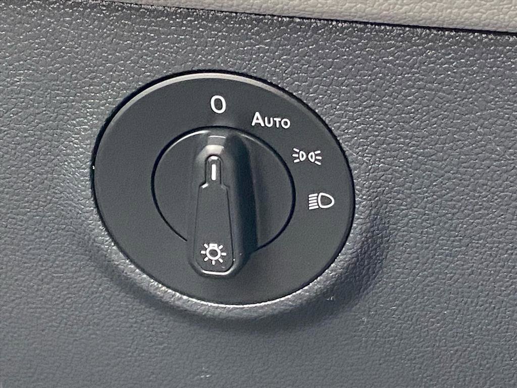 Certified 2024 Volkswagen Taos S image 17