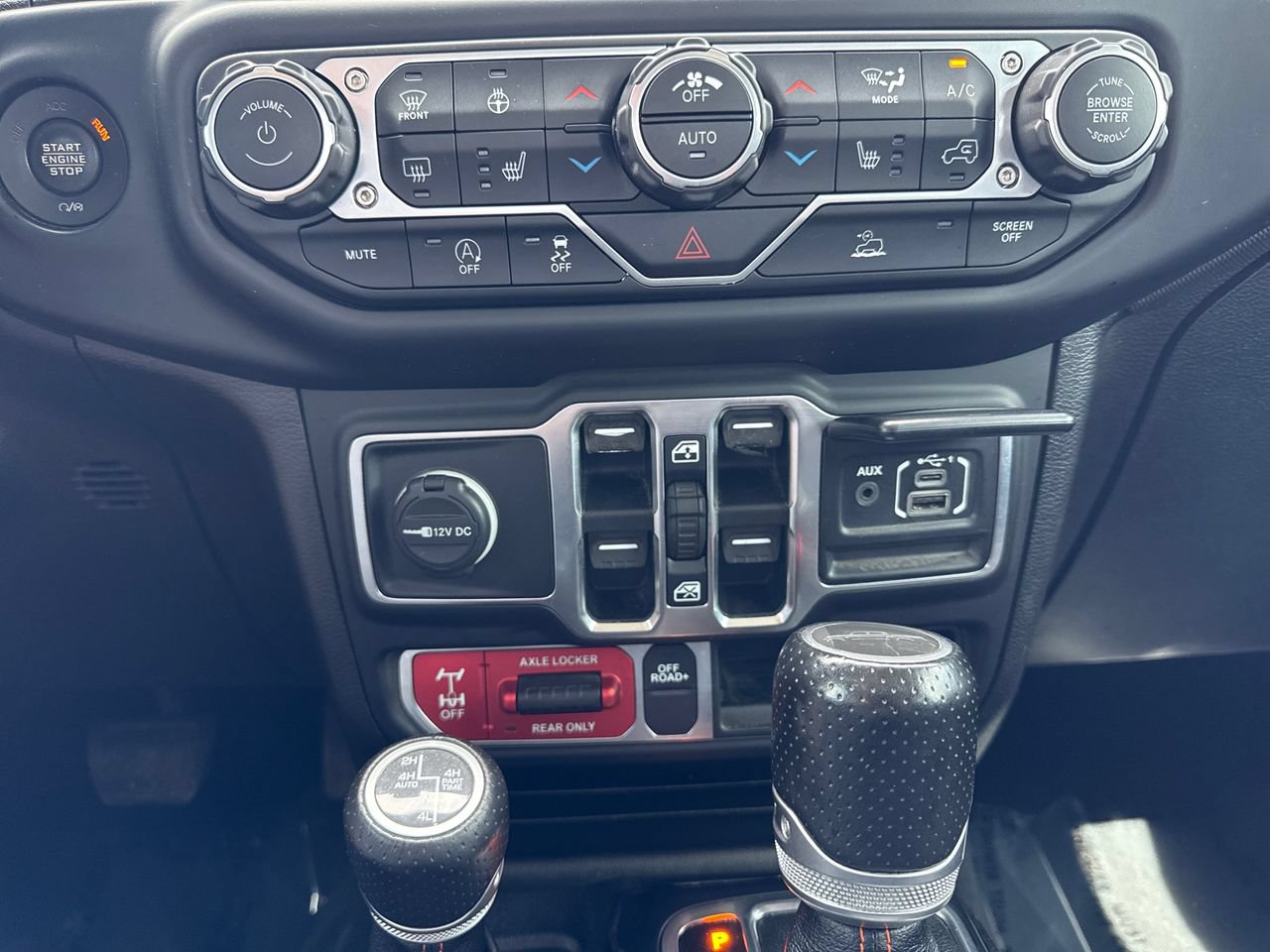 Used 2021 Jeep Gladiator Mojave AWD/4WD image 21