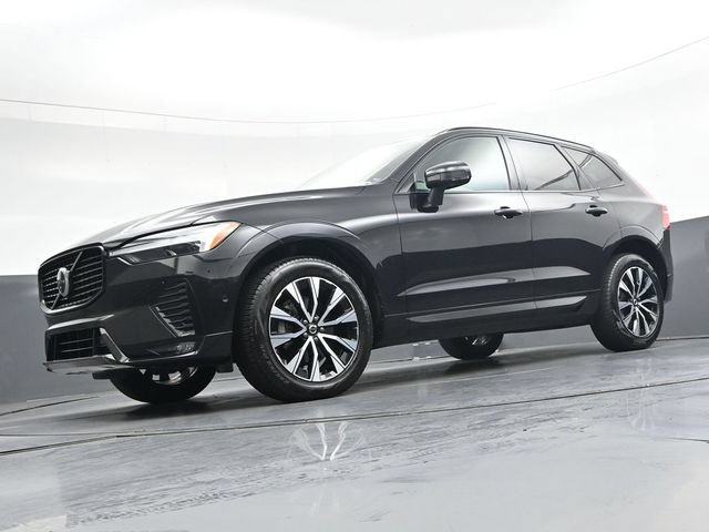 Used 2024 Volvo XC60 B5 Plus AWD/4WD image 36