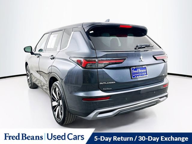 Used 2025 Mitsubishi Outlander SE image 5