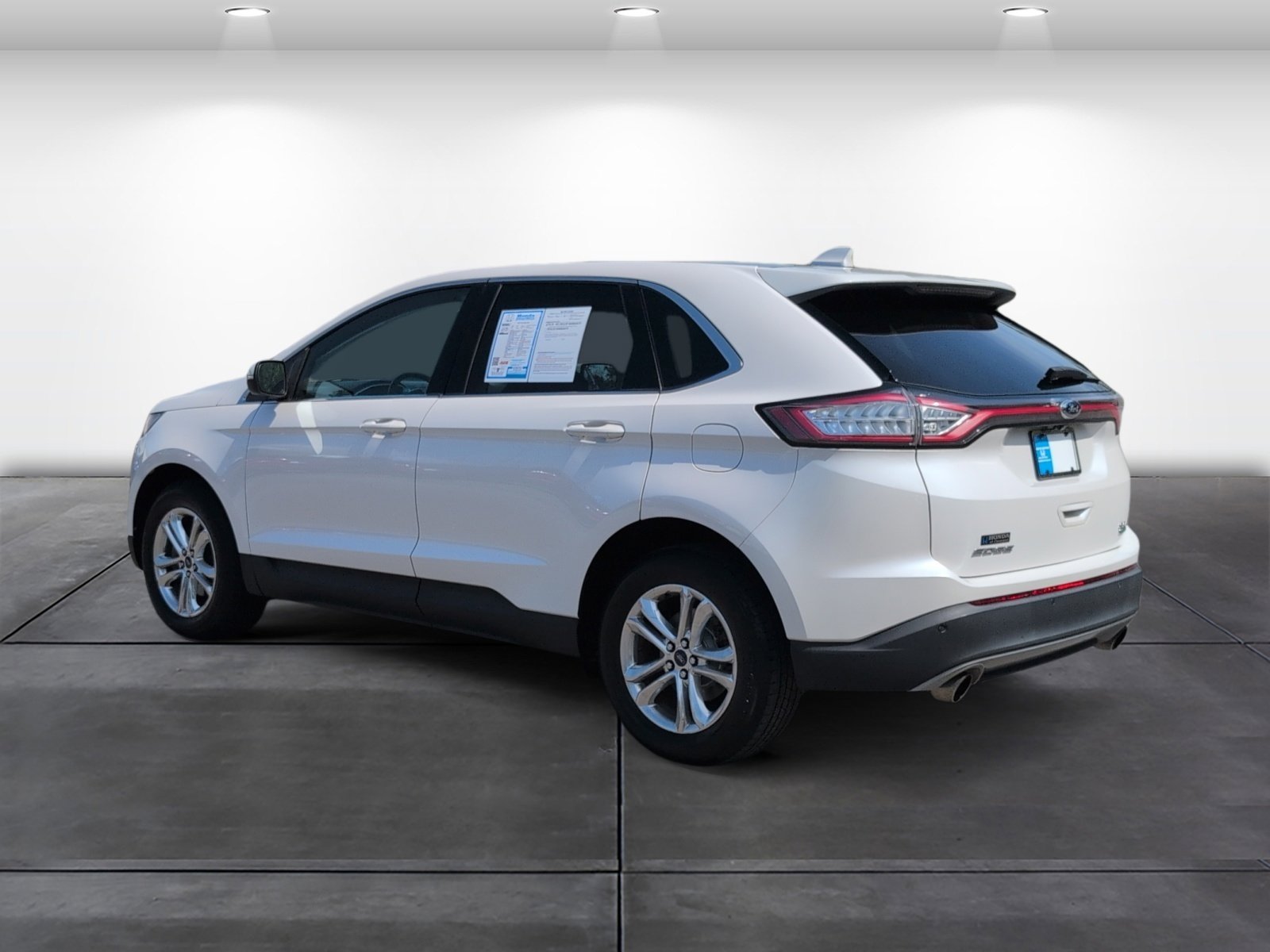 Used 2017 Ford Edge SEL w/ Equipment Group 201A image 3