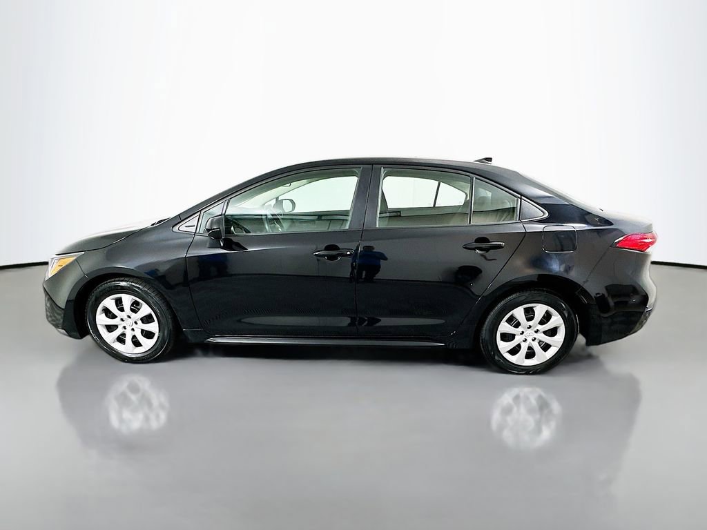 Certified 2024 Toyota Corolla LE FWD image 8