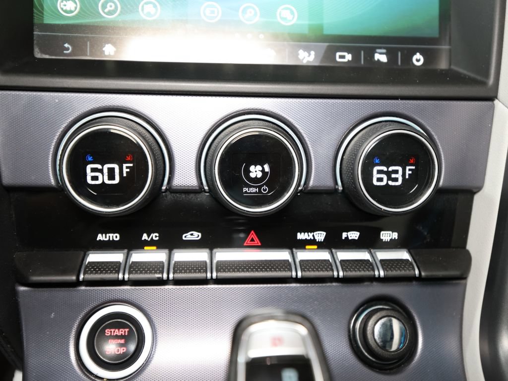Used 2020 Jaguar F-TYPE Coupe RWD image 21