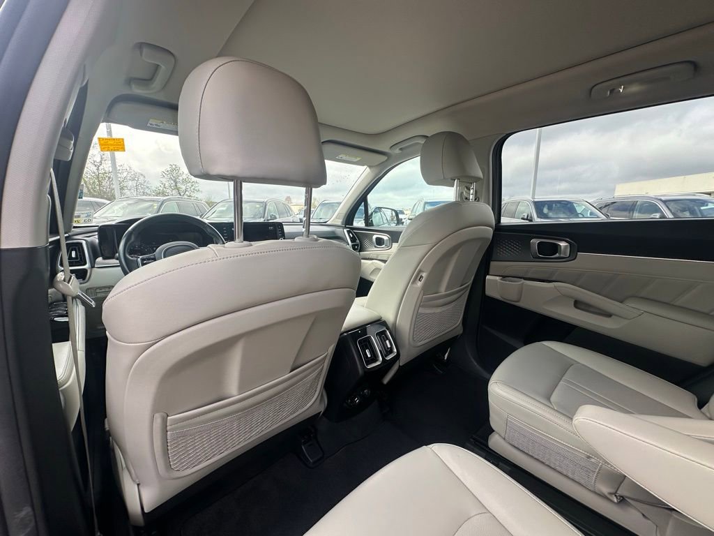 Used 2022 Kia Sorento SX FWD image 22