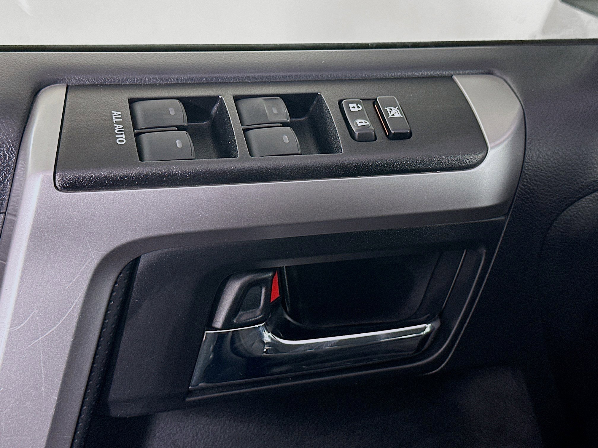 Used 2024 Toyota 4Runner SR5 Premium image 15