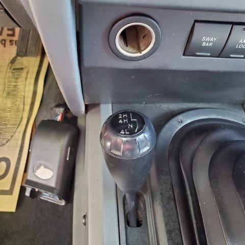 Used 2008 Jeep Wrangler Unlimited Rubicon w/ Dual Top Group image 26