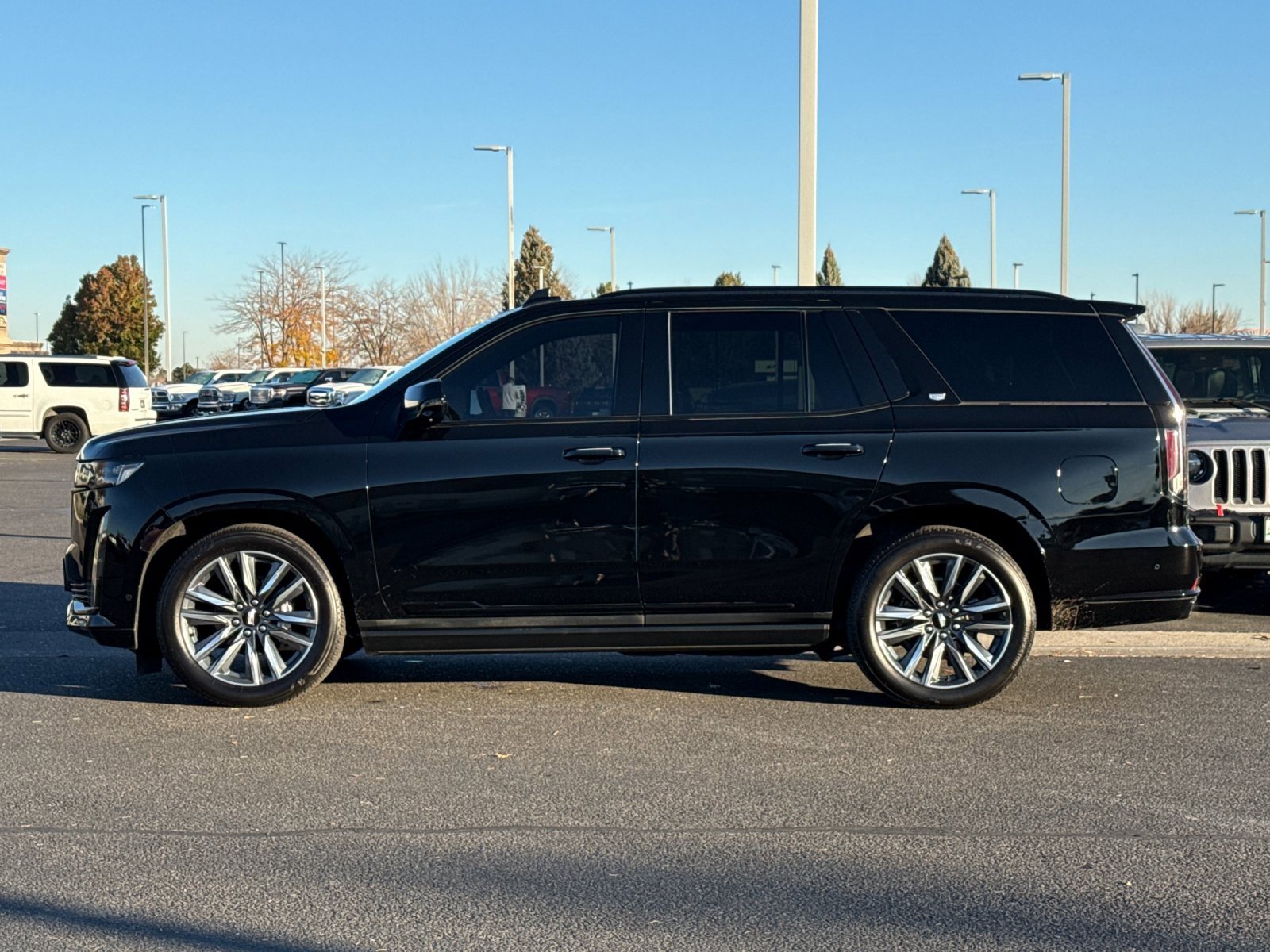 Used 2022 Cadillac Escalade Sport image 6