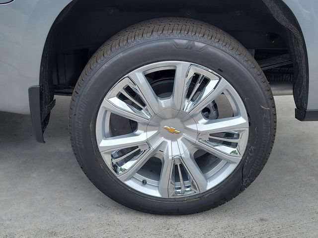New 2026 Chevrolet Silverado 1500 High Country AWD/4WD image 5