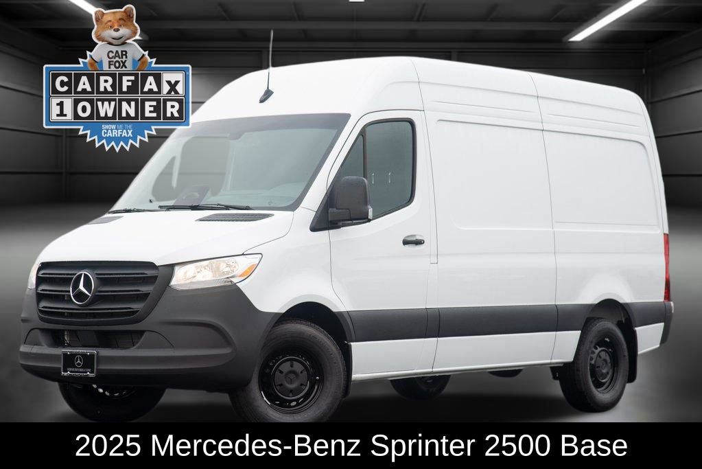 Used 2025 Mercedes-Benz Sprinter 2500 image 1