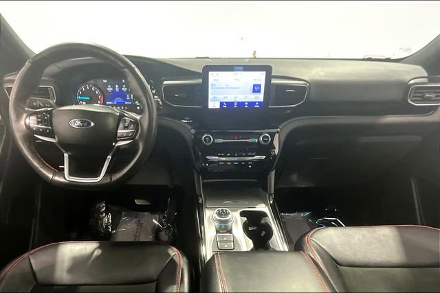 Used 2024 Ford Explorer ST-Line w/ Class IV Trailer Tow Package image 7