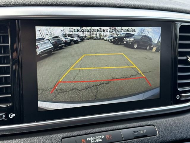 Used 2022 Kia Sportage EX w/ EX Technology Package image 21