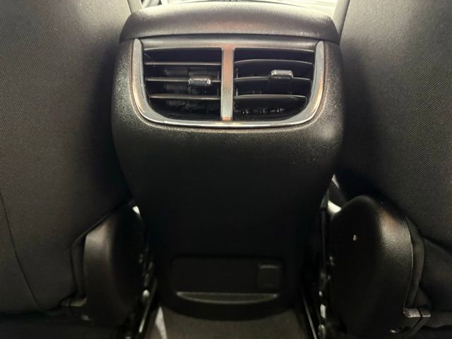 Used 2024 Chevrolet Malibu LT image 25