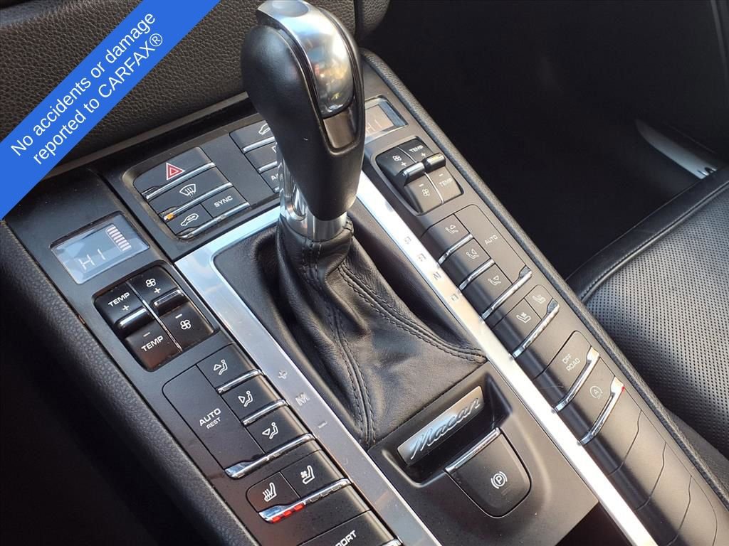 Used 2015 Porsche Macan S image 24