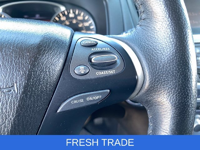 Used 2018 Nissan Pathfinder SL w/ SL Premium Package FWD image 32