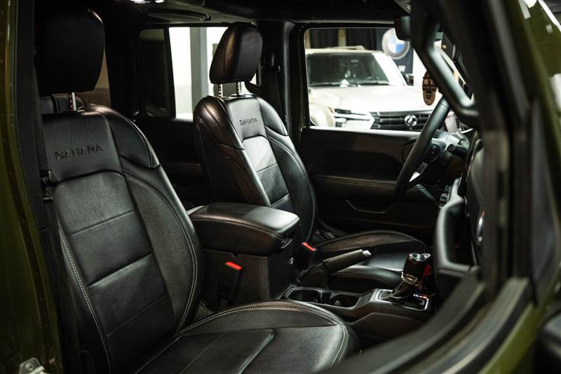 Used 2023 Jeep Wrangler Unlimited Sahara image 14