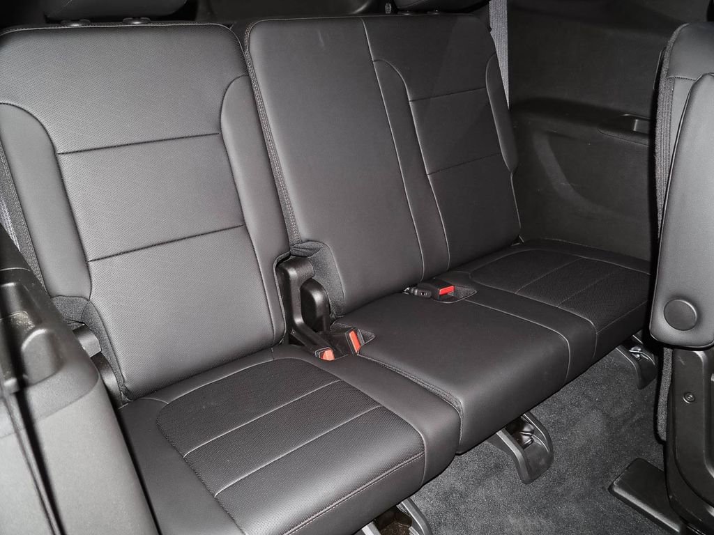 Certified 2023 Chevrolet Traverse High Country image 26