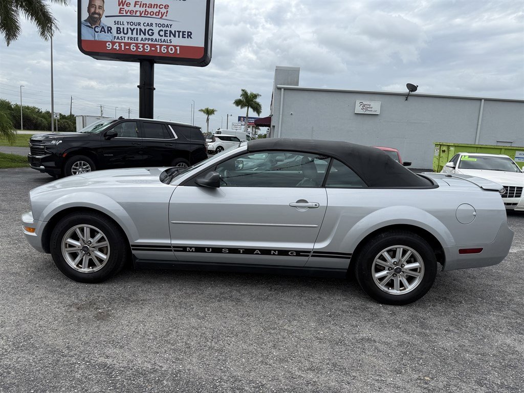 Used 2007 Ford Mustang Premium
