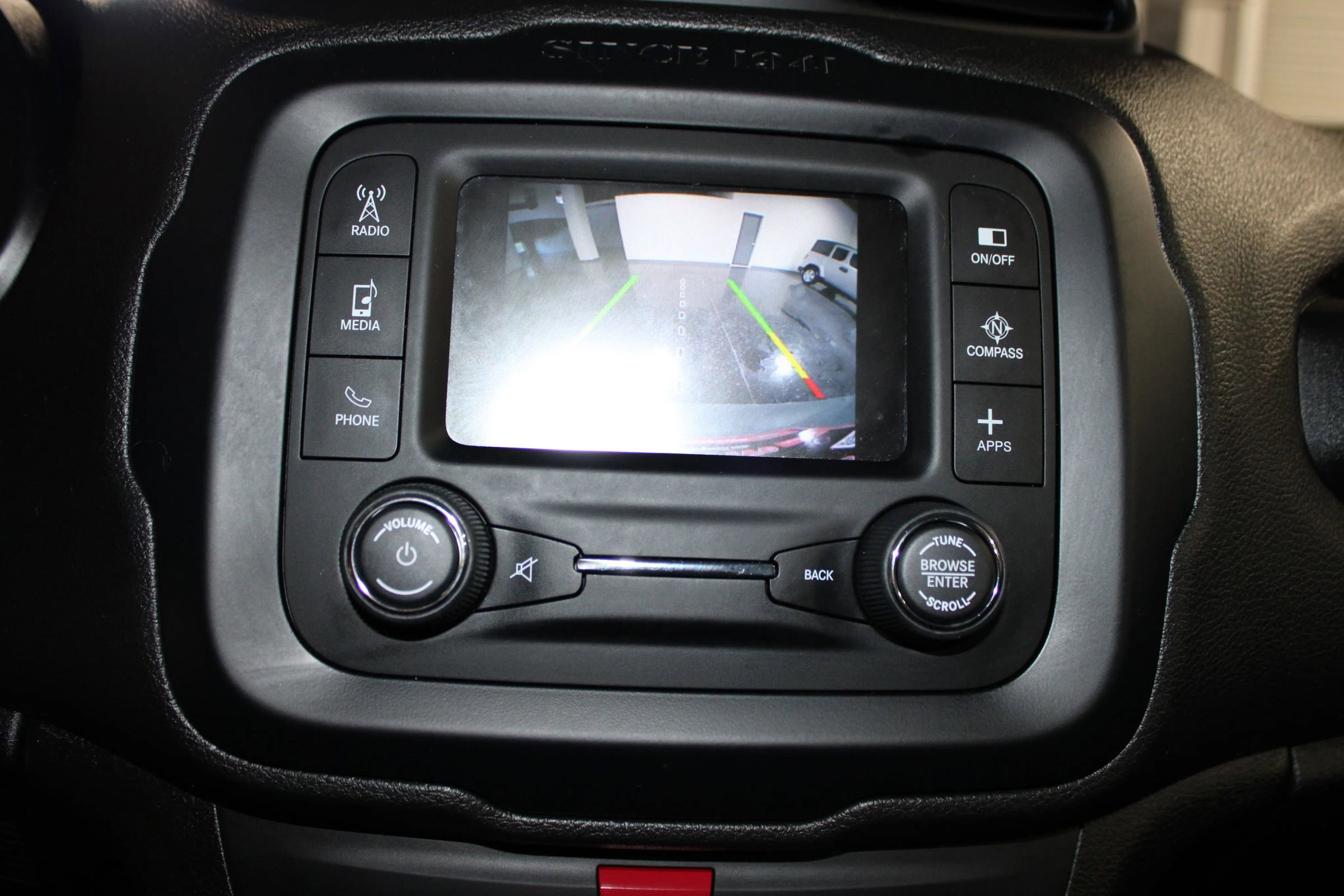 Used 2017 Jeep Renegade Trailhawk AWD/4WD image 17