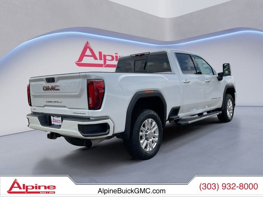 Used 2022 GMC Sierra 3500 Denali AWD/4WD image 4