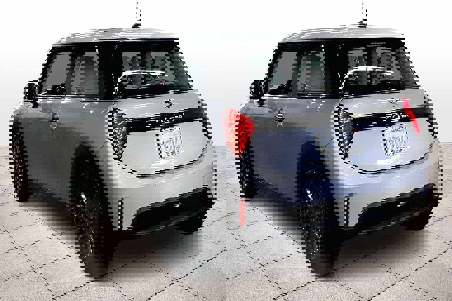 Certified 2025 MINI Cooper 2-Door Hardtop image 14