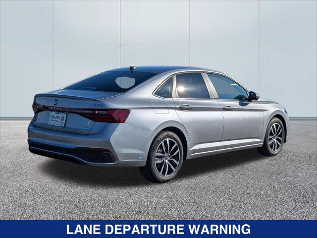 New 2025 Volkswagen Jetta SE FWD image 5