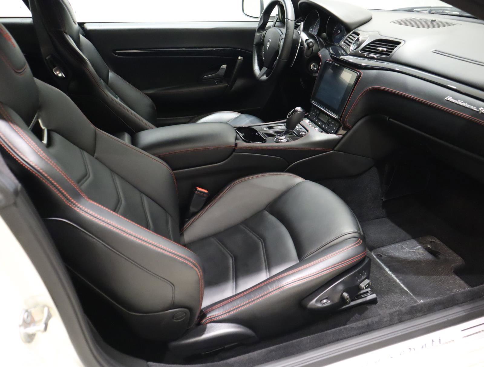 Used 2018 Maserati GranTurismo Sport image 13