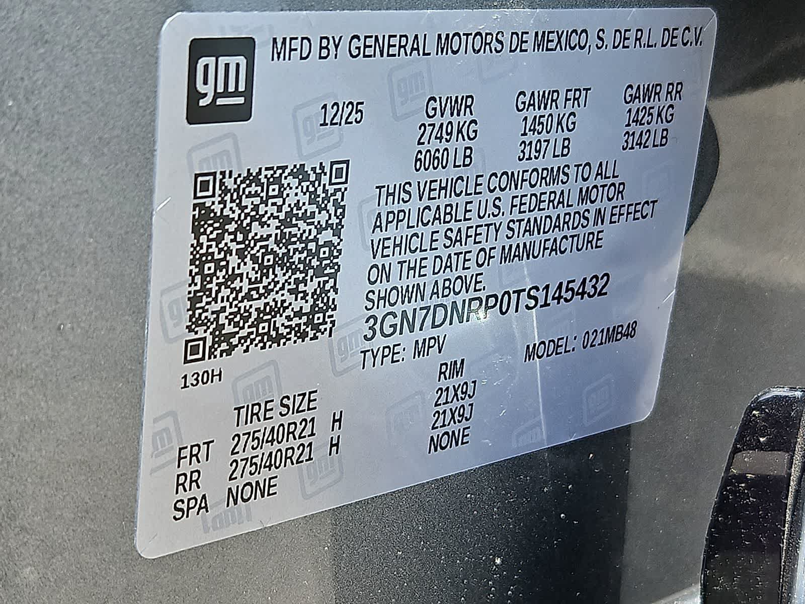 New 2026 Chevrolet Equinox EV LT w/ Convenience Package II FWD image 22
